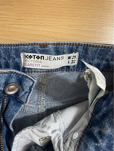 Koton Kesikli paça ispanyol jean