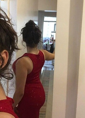 Kırmızı Simli Elbise