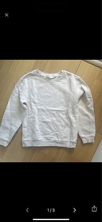 H&M sweatshirt