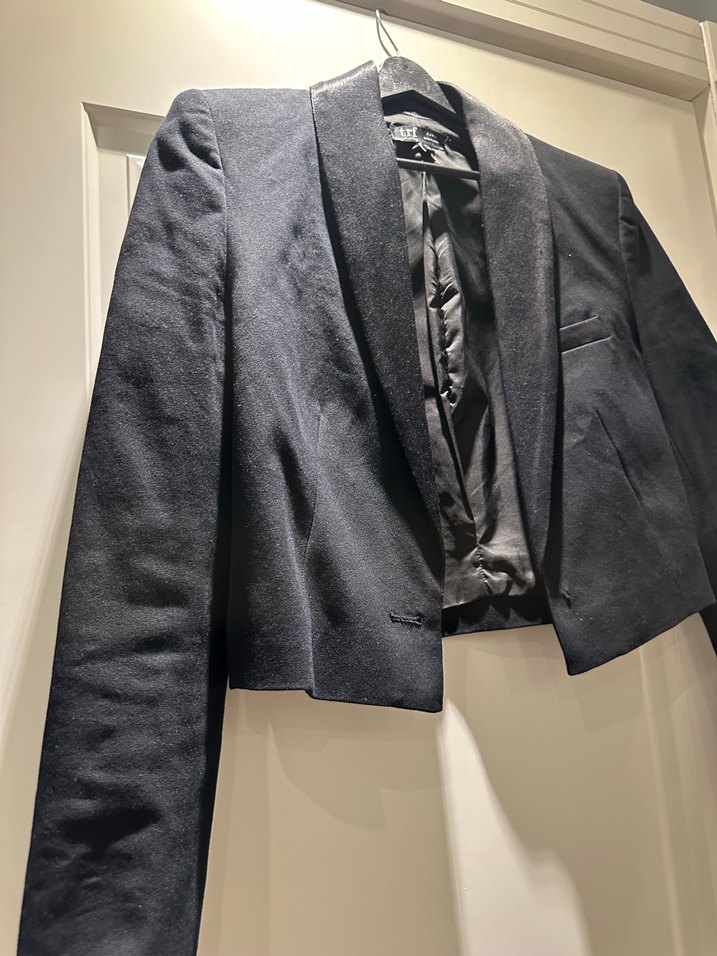 Zara Siyah Kadın Kısa Saten Yaka Blazer Ceket - Görsel 2