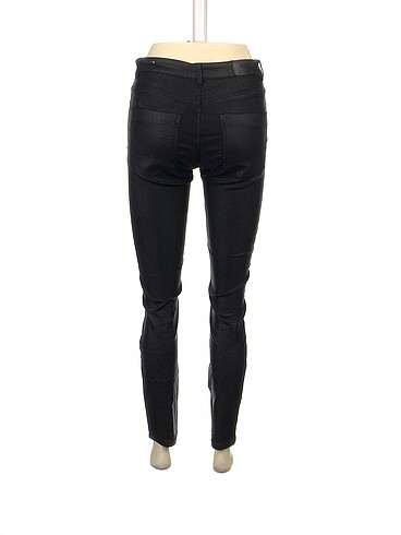 40 Beden Stradivarius Skinny %70 İndirimli.