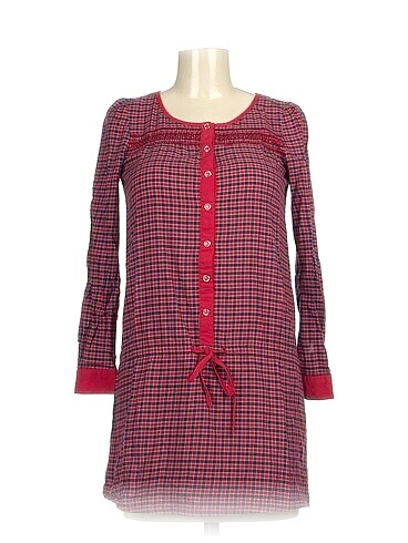 PreLoved Kısa Elbise %70 İndirimli.