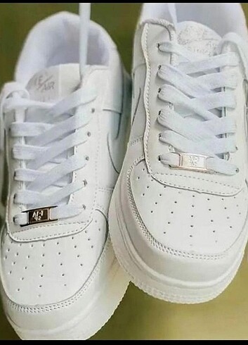 Nike Air force...Unisex spor ayakkabı.....Beyaz 
