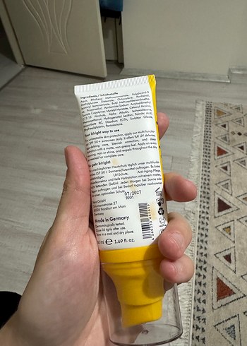 Diğer Vitayes 50+ SPF UV Çoklu Koruma Yüz Kremi