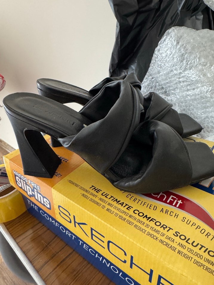 Siyah Kadın Topuklu Sandalet - Görsel 2