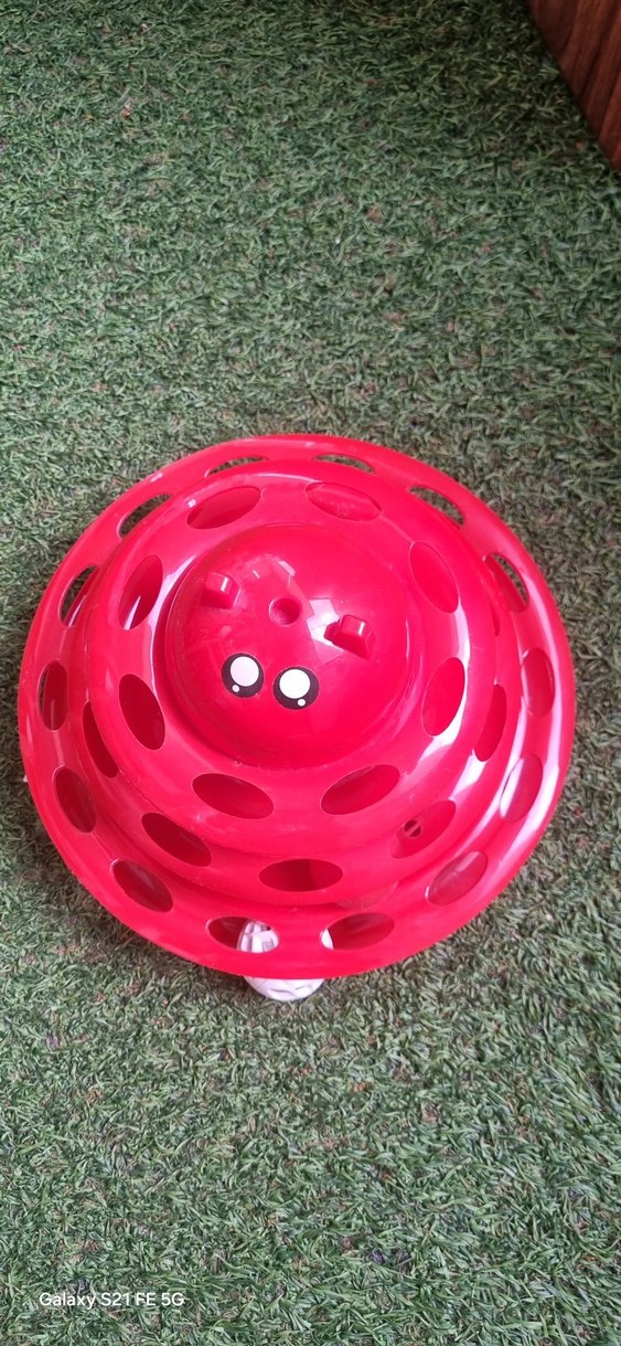 Kediler için Kırmızı Oyuncak Kule - Görsel 3