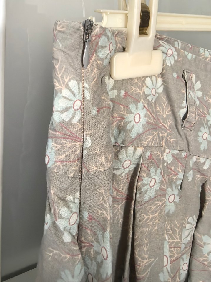 Çiçekli Pilili Midi  Etek - Görsel 4