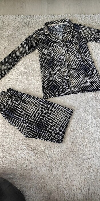 Pijama takımı