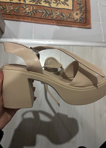 Bej Kadın Platform Topuklu Sandalet - Görsel 4