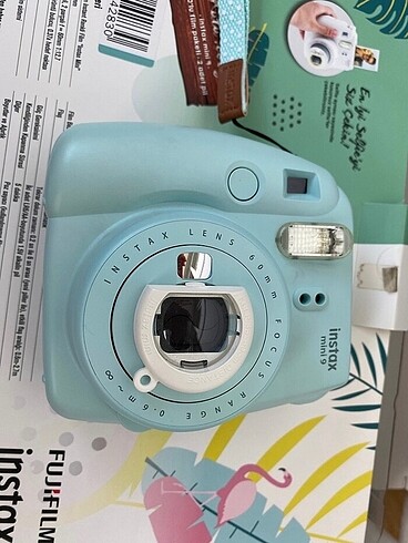 Acil satılık instax mini 9