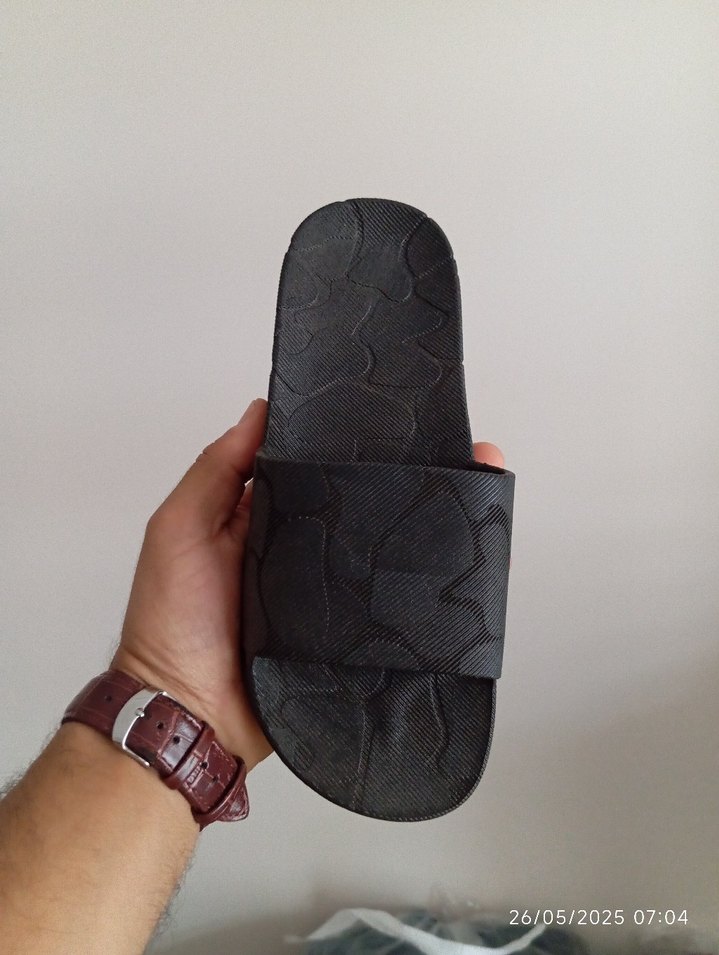 Siyah Minimalist Kadın Terlik - Görsel 2