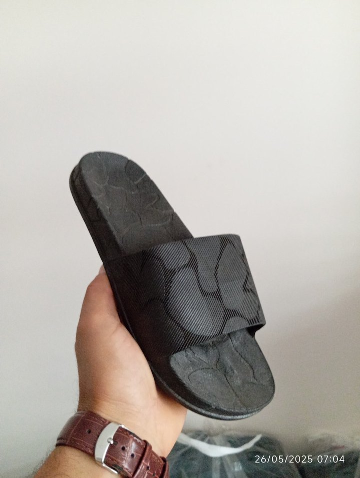 Siyah Minimalist Kadın Terlik - Görsel 4