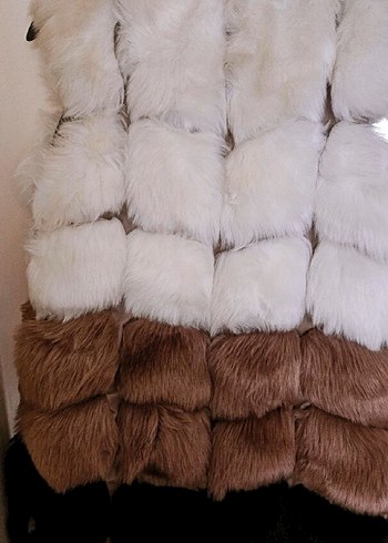 Kahverengi Beyaz Kürklü Kadın Uzun Yelek - Görsel 4