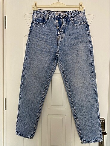Stradivarius mom jeans