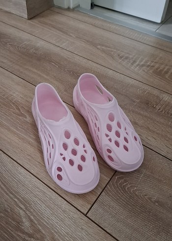38 Numara Kız Çocuk Pembe Platform Terlik