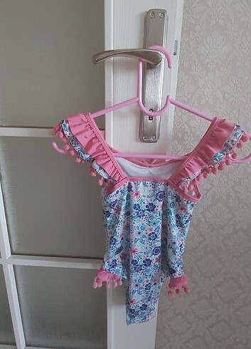 LC Waikiki Kız çocuk mayo 6-7 yaş