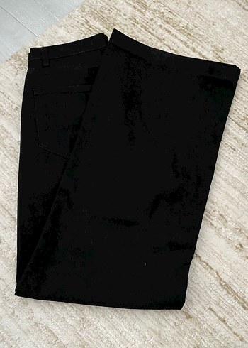 Siyah denim pantolon