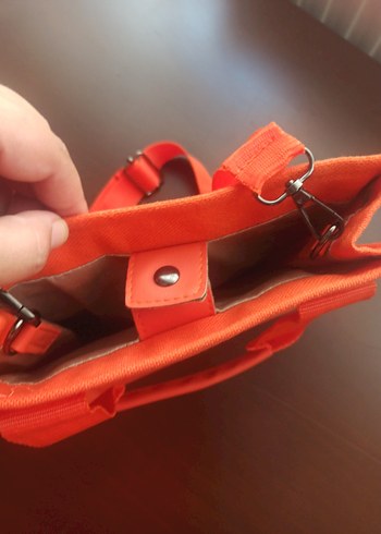 Turuncu Fermuarlı Kadın Çantası - Görsel 5