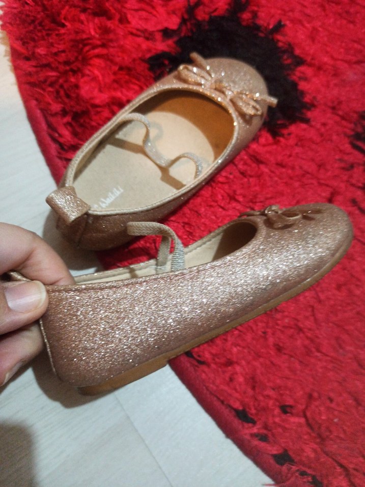 Kız Çocuk Bej Parlak Fiyonk Detaylı Babet - Görsel 4