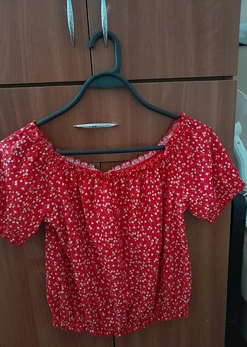 LC Waikiki Kısa Kollu Mini Bohem Desenli Kırmızı Bluz