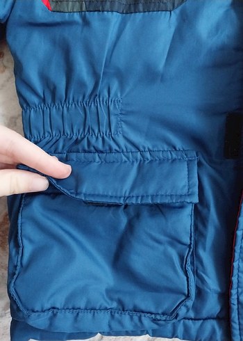 Koyu Mavi Kapüşonlu Erkek Çocuk Mont - Görsel 5