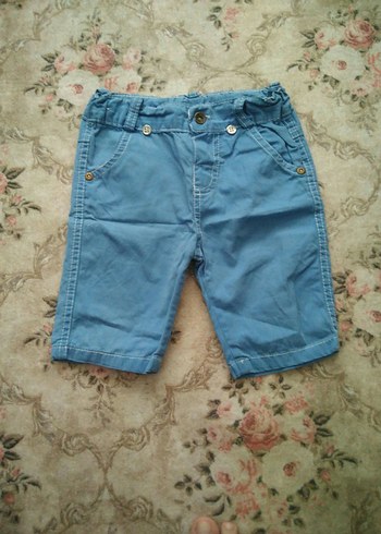 Erkek Çocuk Mavi Düğmeli Denim Şort