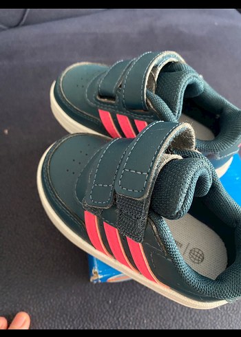 Adidas bebek ayakkabısı - Görsel 3
