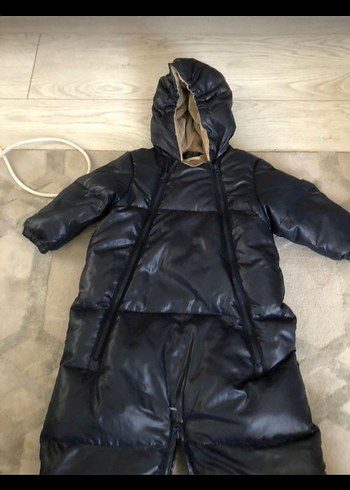 Benetton astronot - Görsel 3