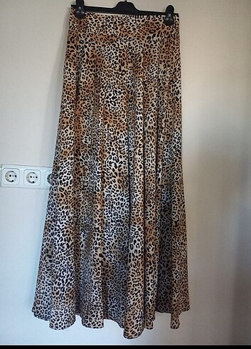 Leoparlı etek