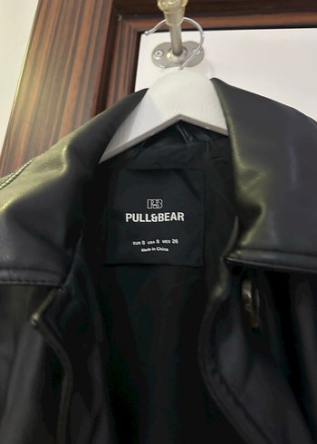Pull and Bear Pull Bear Siyah Deri Ceket