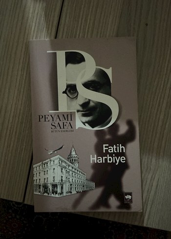 Fatih Harbiye - Peyami Safa