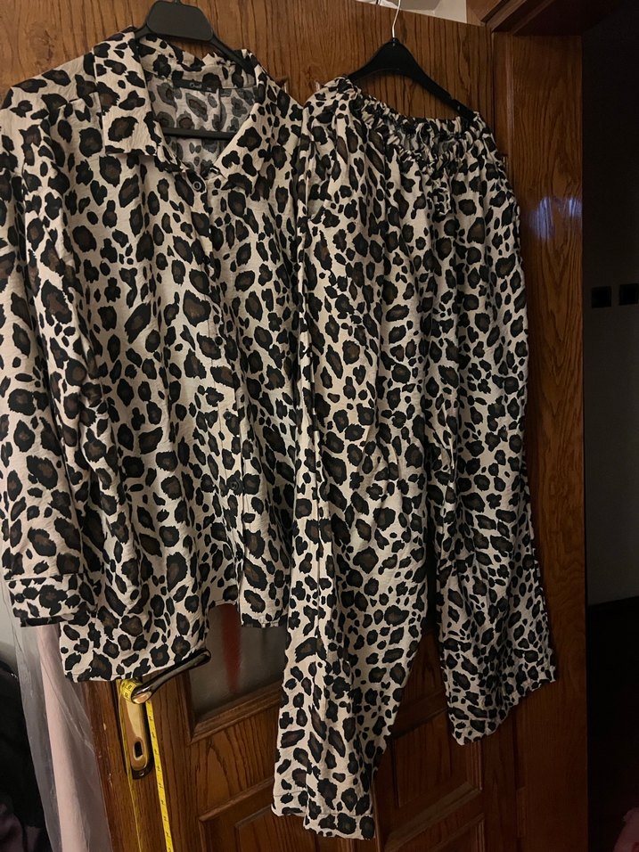 Kadın Leopar Desenli Uzun Kollu Pijama Takımı - Görsel 3