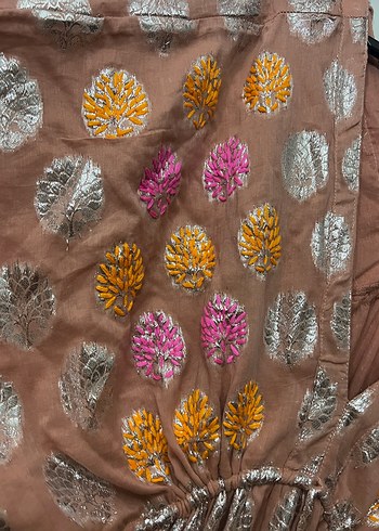 Kahverengi Nakışlı Uzun Bohem Elbise - Görsel 9