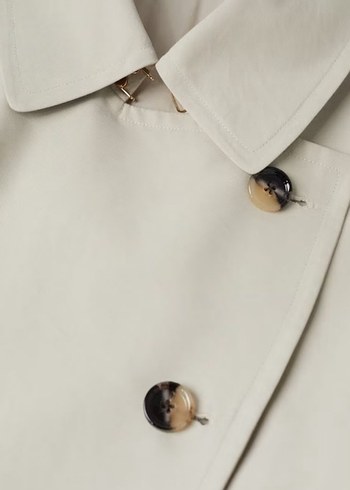 Düğmeli Bej Uzun Kadın Trençkot - Görsel 4