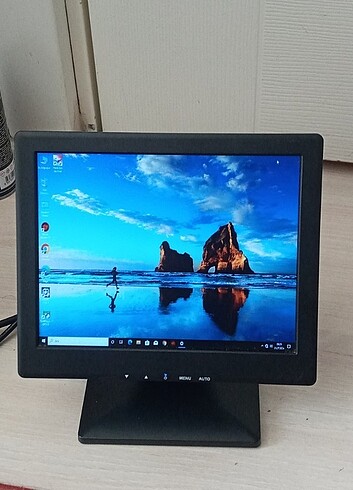 9 inc mini monitör 