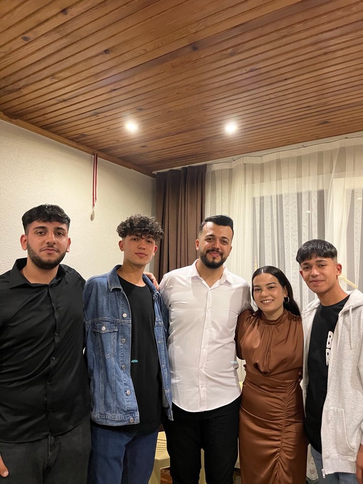 Kahverengi Uzun Drapeli Kadın Abiye - Görsel 3