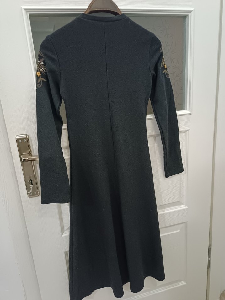 Nakışlı Siyah Uzun Bohem Elbise - Görsel 4