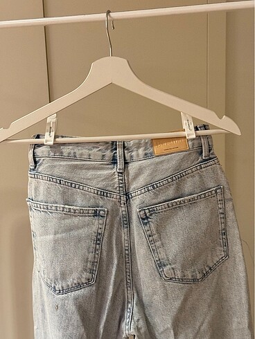 90?s Wide Leg Jean