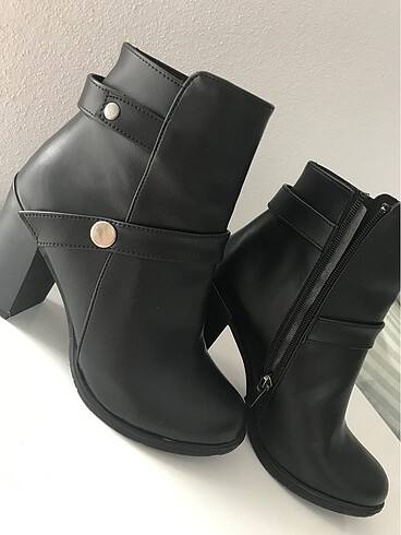 H&M Kadın bot
