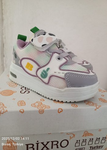 Kızlar için renkli bağcıksız spor ayakkabı - Görsel 2