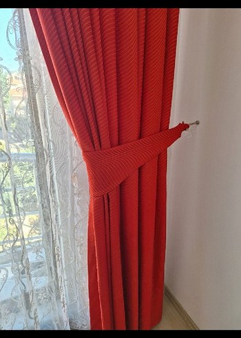Klasik Nakışlı Parlak Kırmızı Perde - Görsel 8