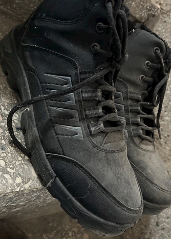 Gri Erkek Goth Tarzı Tokalı Bot - Görsel 2