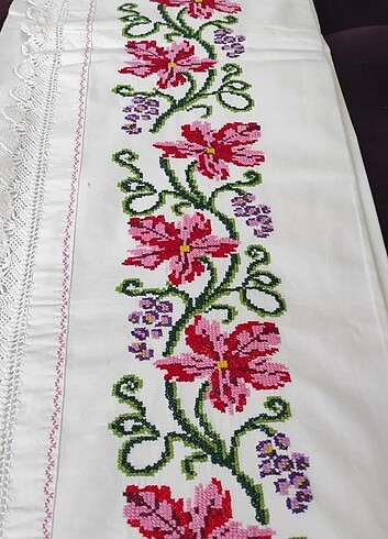  Kanaviçe 