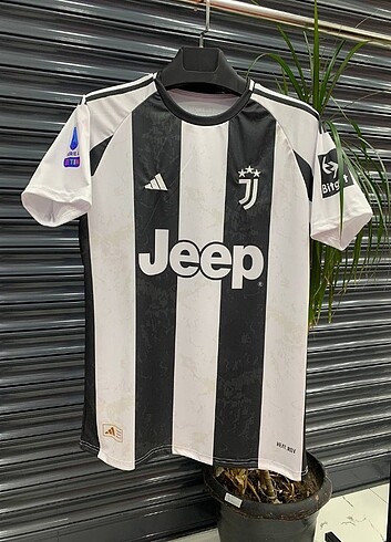 Juventus Vlahovic Forması 