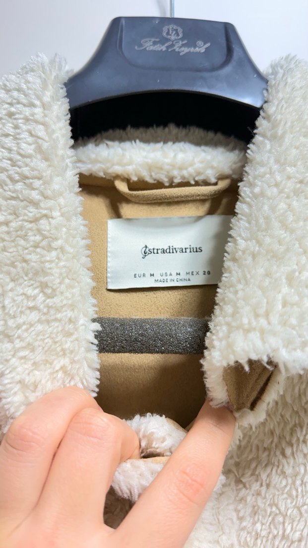 Düğmeli Beyaz Kadın Ceket - Görsel 2