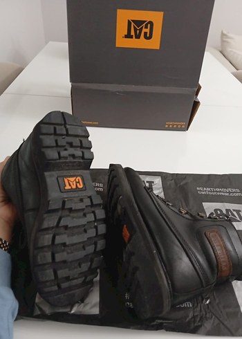 Siyah Deri erkek çocuk Bot - Görsel 2