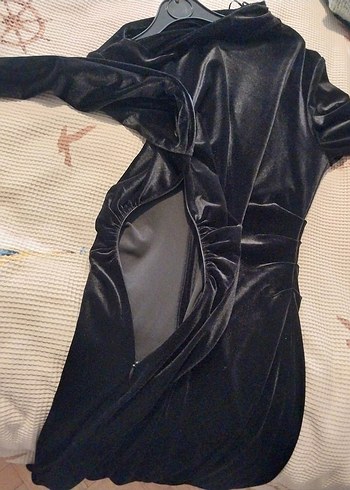 Siyah Uzun Kollu Kadife Drapeli Elbise - Görsel 6