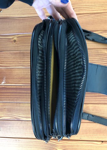 Siyah Deri Tokalı Kadın Çanta - Görsel 2