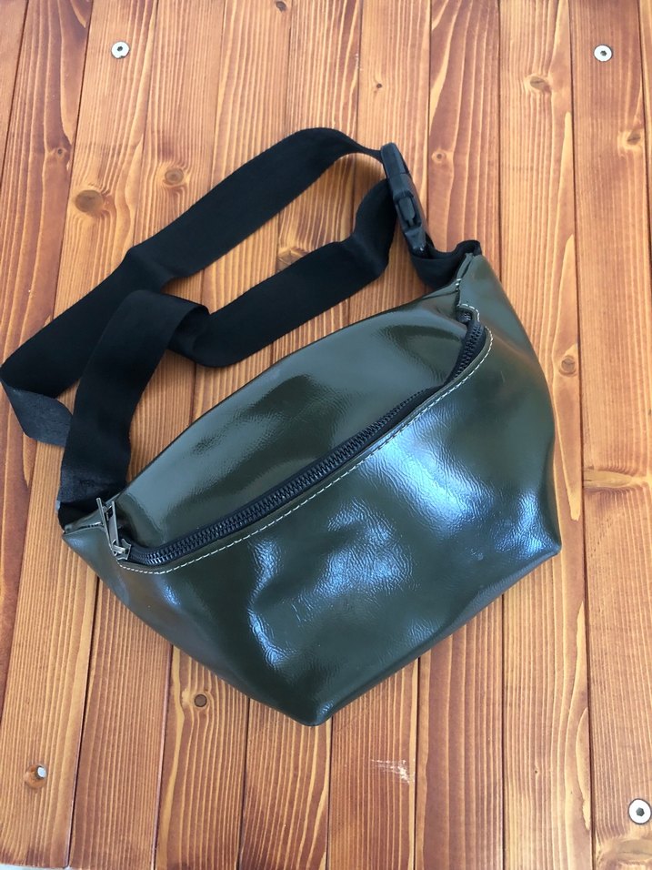 Kadın Haki Fermuarlı Crossbody Çanta - Görsel 3