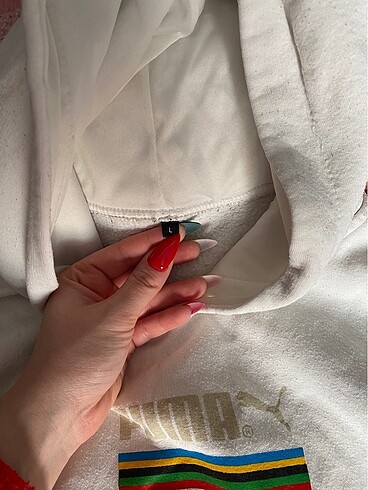 l Beden Puma sweatshirt